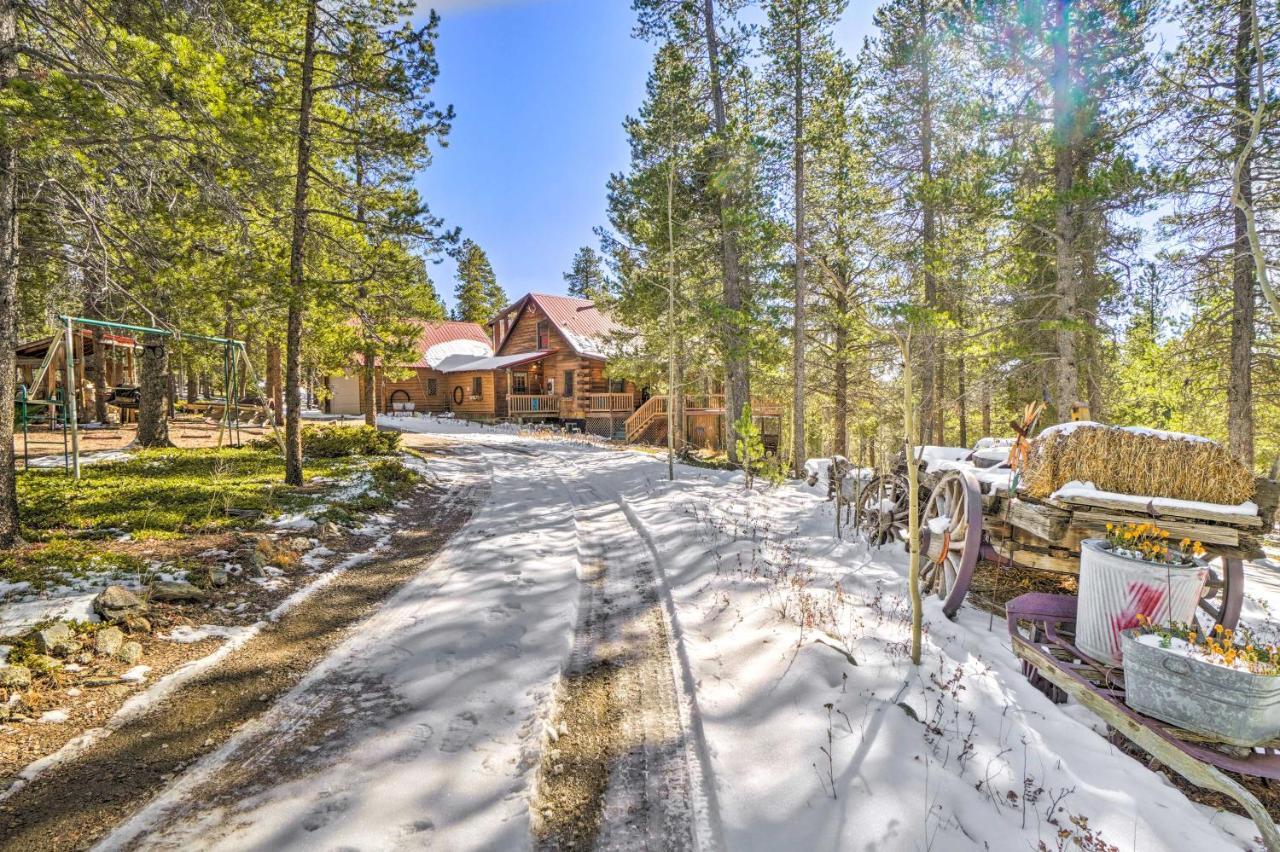Secluded Black Hawk Log Cabin With Fire Pit! Eksteriør bilde
