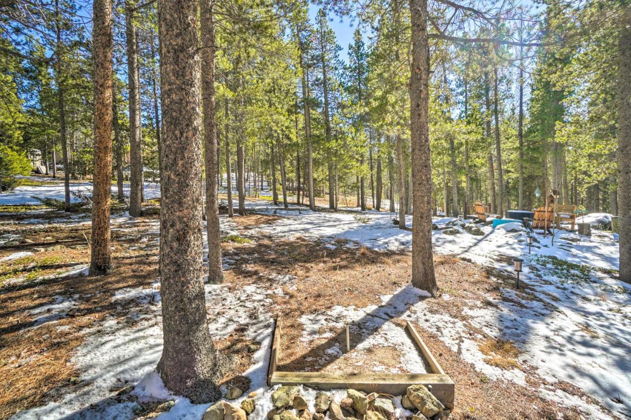 Secluded Black Hawk Log Cabin With Fire Pit! Eksteriør bilde